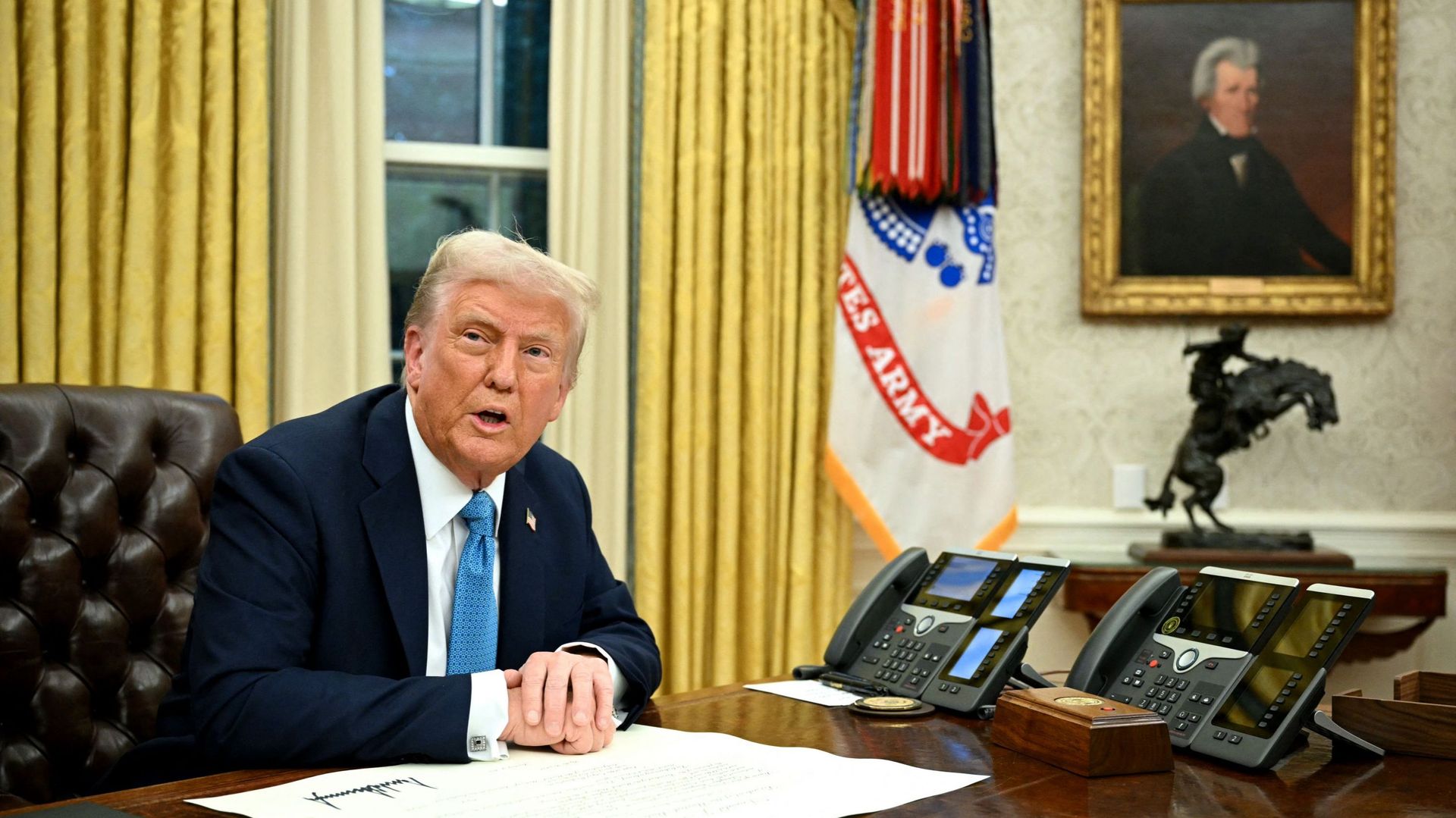 Le gouvernement frappe à nouveau les droits des travailleurs : une menace contre l&rsquo;essence du 1er mai