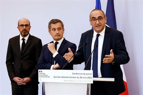 Sans papiers : le fils du ministre algérien de l’intérieur se trouve illégalement à Paris