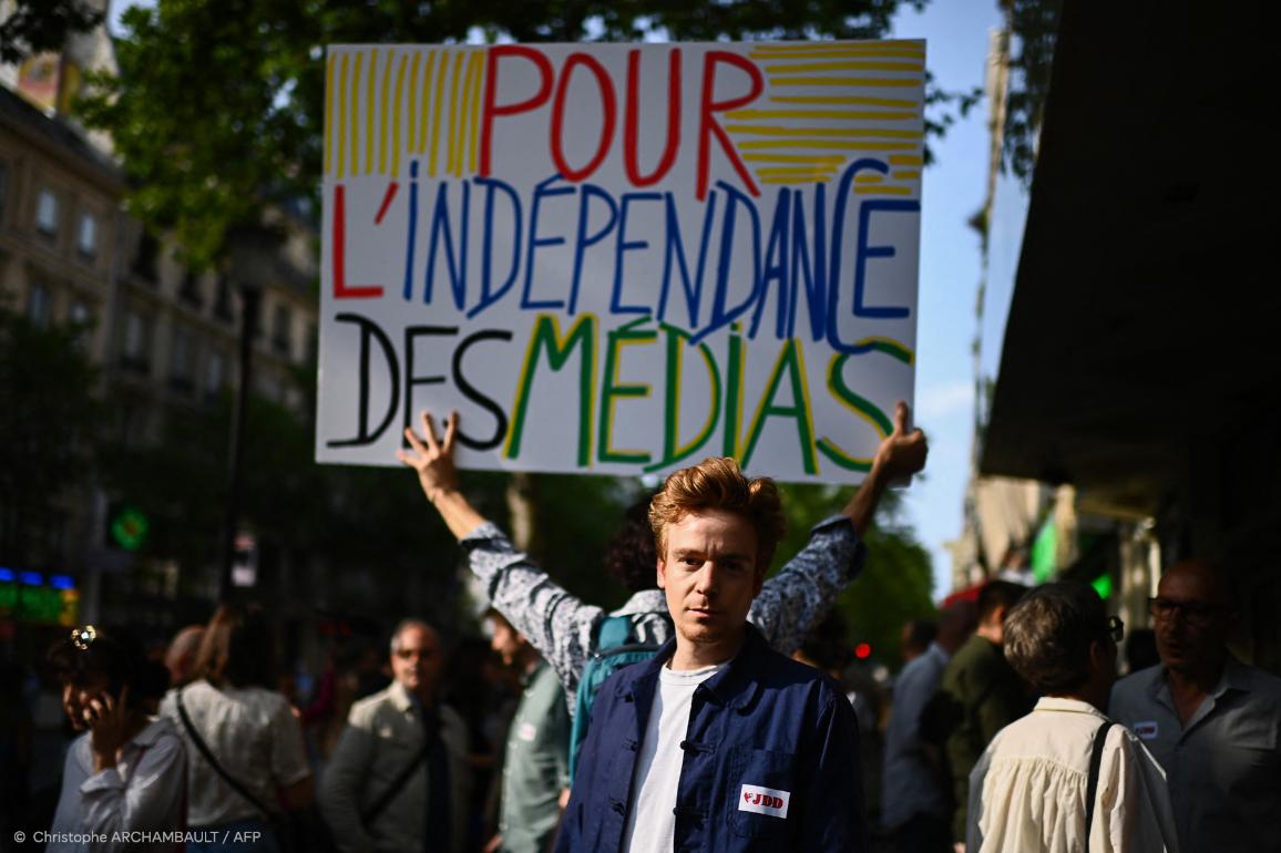 L&rsquo;alliance des médias : Une menace pour l&rsquo;effondrement de la France