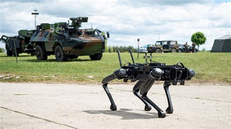 Terminator en action : la Chine prépare son futur militaire avec des robots