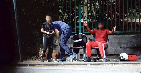 Un danger caché au bord des frontières : Les gangs de drogue menacent Genève