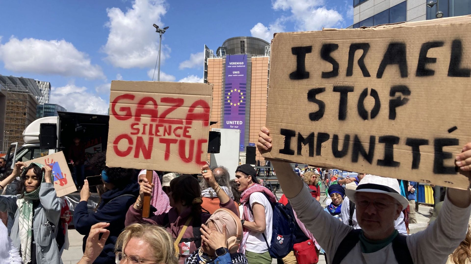 L’effondrement des voix : Pourquoi les médias occidentaux ont ignoré la guerre en Gaza