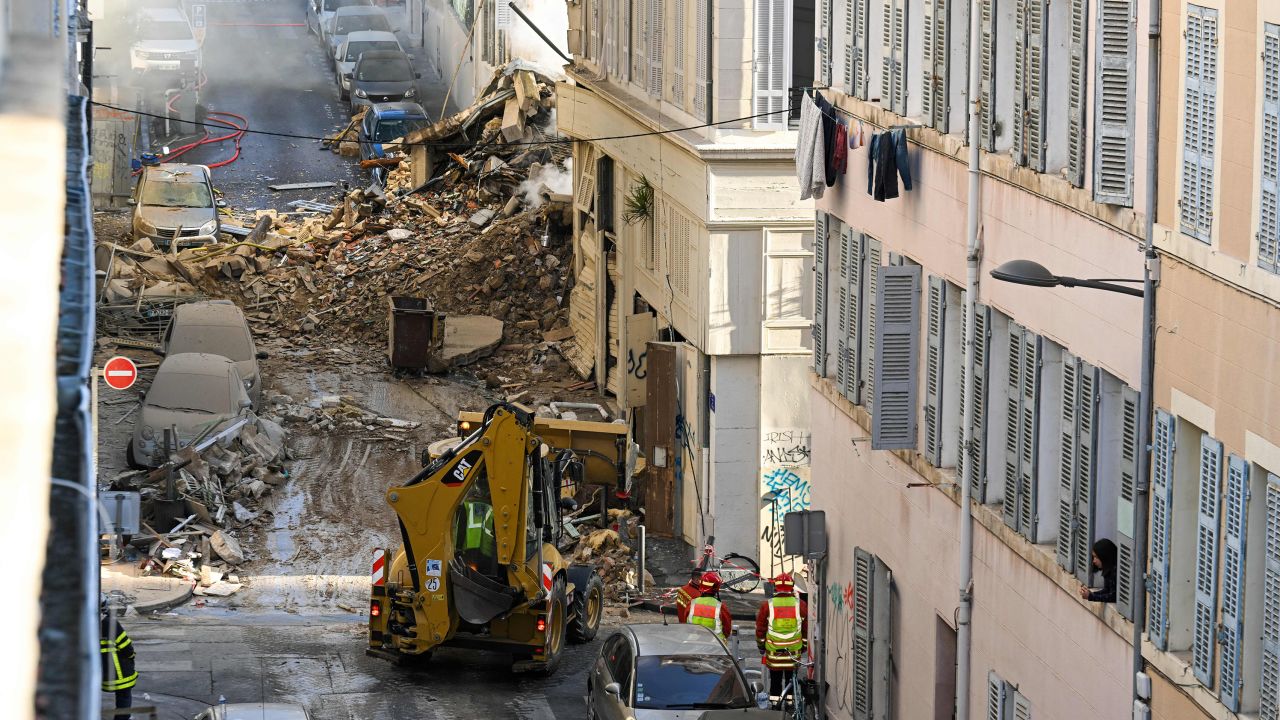 La France en fragmentation : qui profite de l’effondrement ?