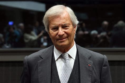 Bolloré dénonce les « menteurs du silence » avant la publication de son manifeste d’espoir