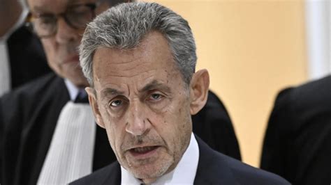 Macron condamné pour avoir affaibli la sécurité des forces de l’ordre