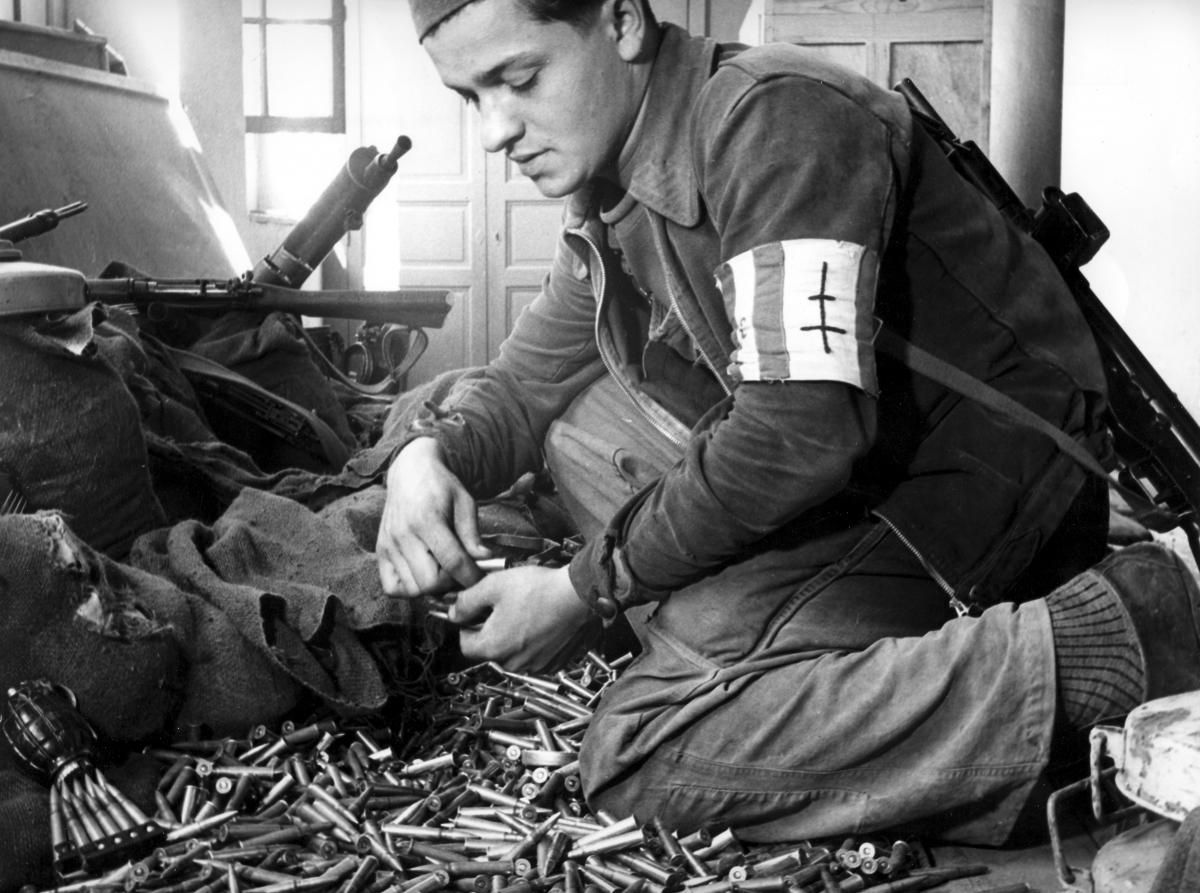 L’Éphémère Héros : La Mort Étrange d’un Résistant Français en 1941