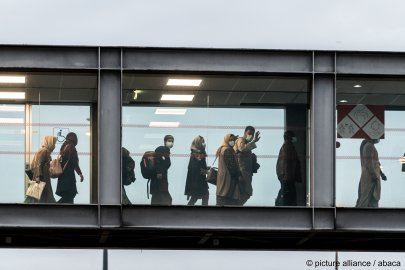 Paris et Kaboul s&rsquo;entretiennent : le défi de renvoyer des Afghans en danger pour la sécurité publique