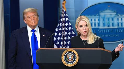 L’inquiétante fracture électorale : La Cour suprême renverse la stratégie de Trump face à l’insécurité des votes par courrier